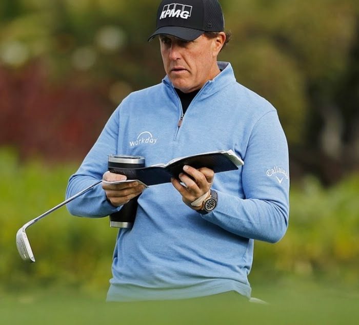 Phil Mickelson with a StrackaBook